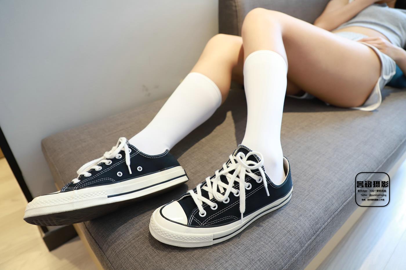 图片[61]-[誉铭传媒]袜足摄影 2022年《2022微信群第8套》[85P] – 速更版-美库