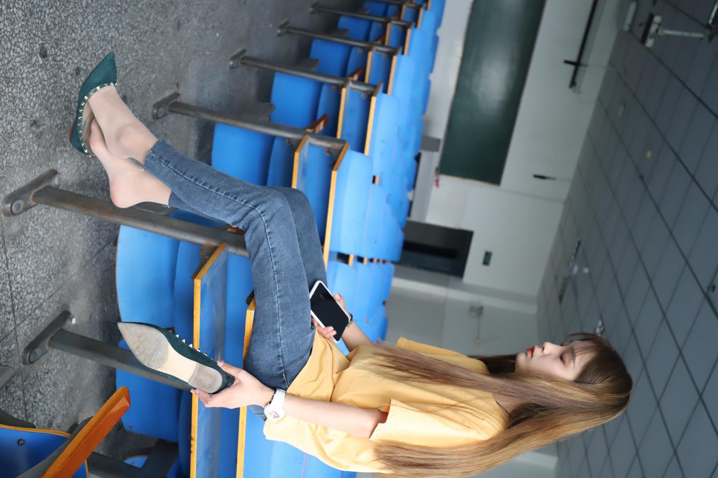 图片[19]-大西瓜爱牙膏-2020 01X活动 模特1（一） 教室牛仔裤里丝 (2) [70P] – 速更版-美库