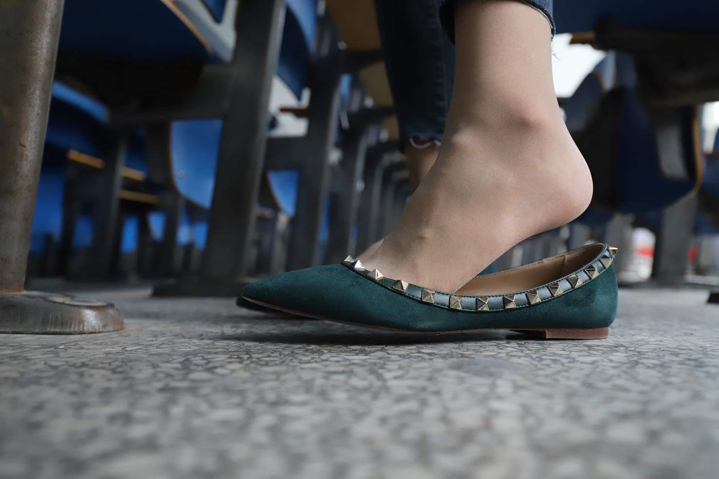 图片[53]-大西瓜爱牙膏-2020 01X活动 模特1（一） 教室牛仔裤里丝 (2) [70P] – 速更版-美库