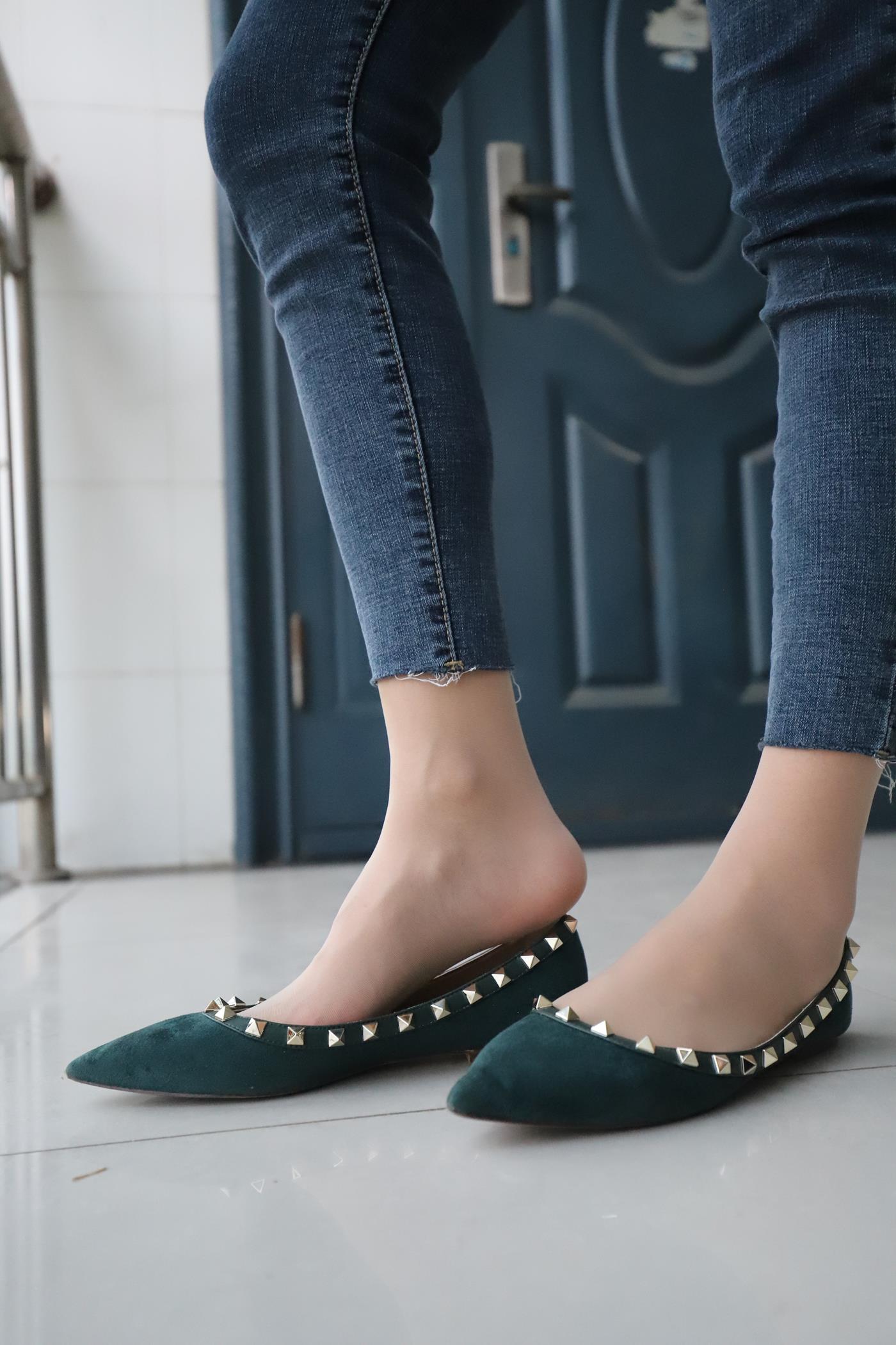 图片[82]-大西瓜爱牙膏-2020 01X活动 模特1（一） 教室牛仔裤里丝 (1) [84P] – 速更版-美库