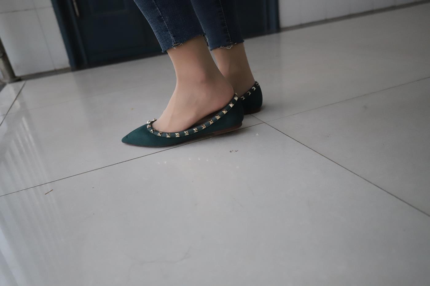 图片[85]-大西瓜爱牙膏-2020 01X活动 模特1（一） 教室牛仔裤里丝 (1) [84P] – 速更版-美库