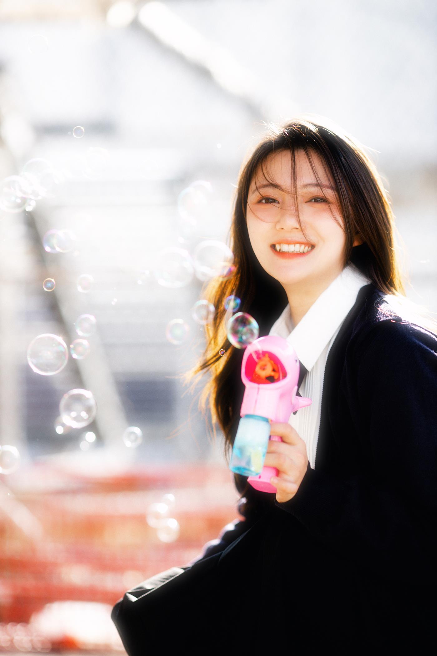 图片[28]-[YITUYU艺图语] 2021.12.31 阳光下的笑容 黎美汐 [33P] – 速更版-美库