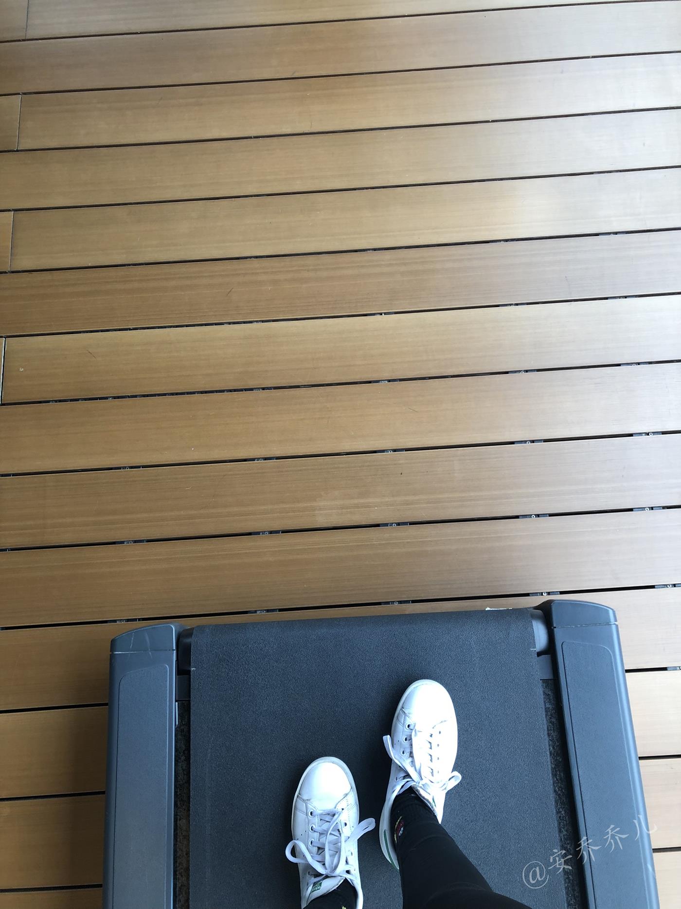 图片[20]-安乔乔儿(Nia乔乔) 健身房白袜[135P] – 速更版-美库