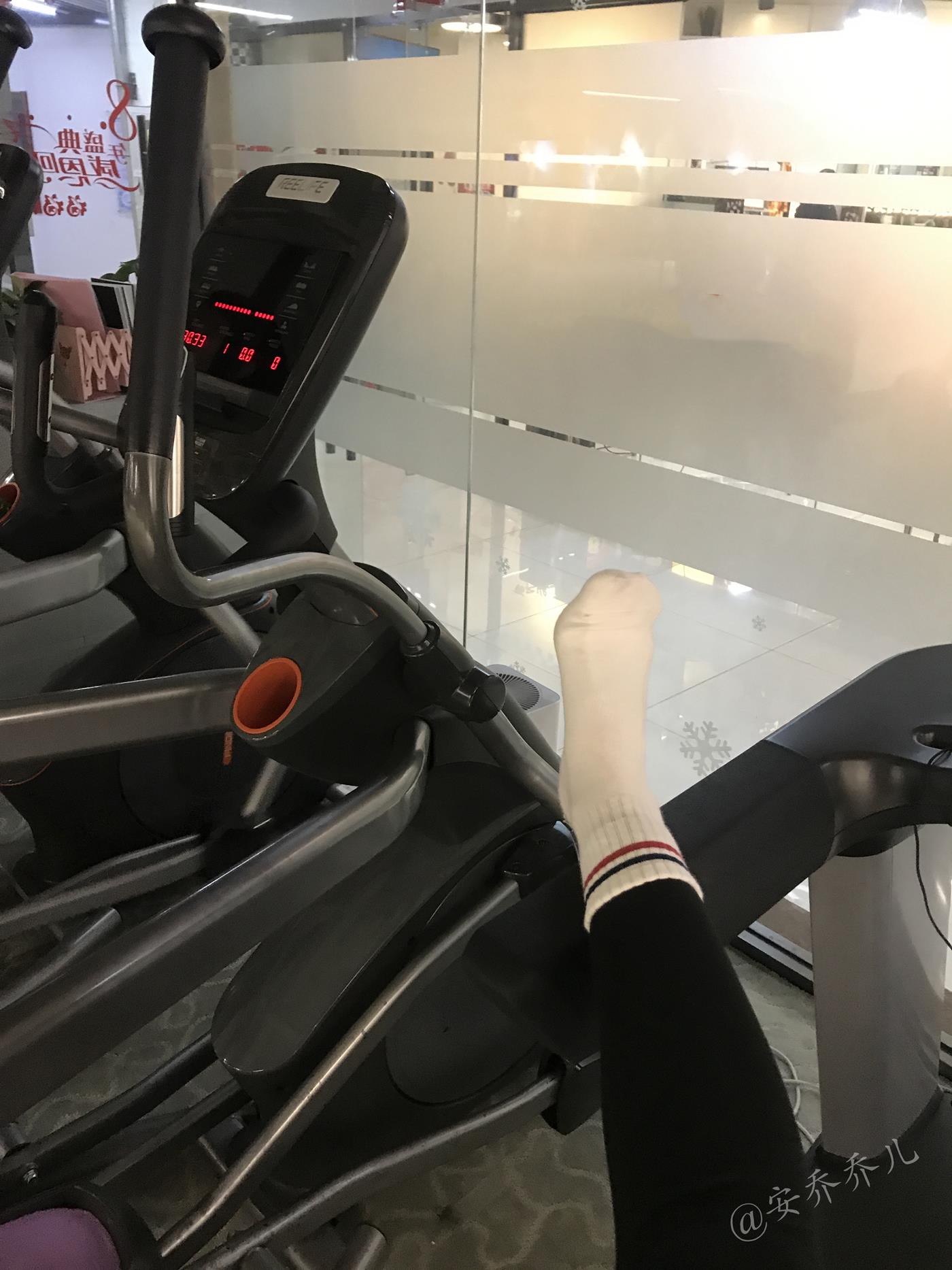 图片[79]-安乔乔儿(Nia乔乔) 健身房白袜[135P] – 速更版-美库