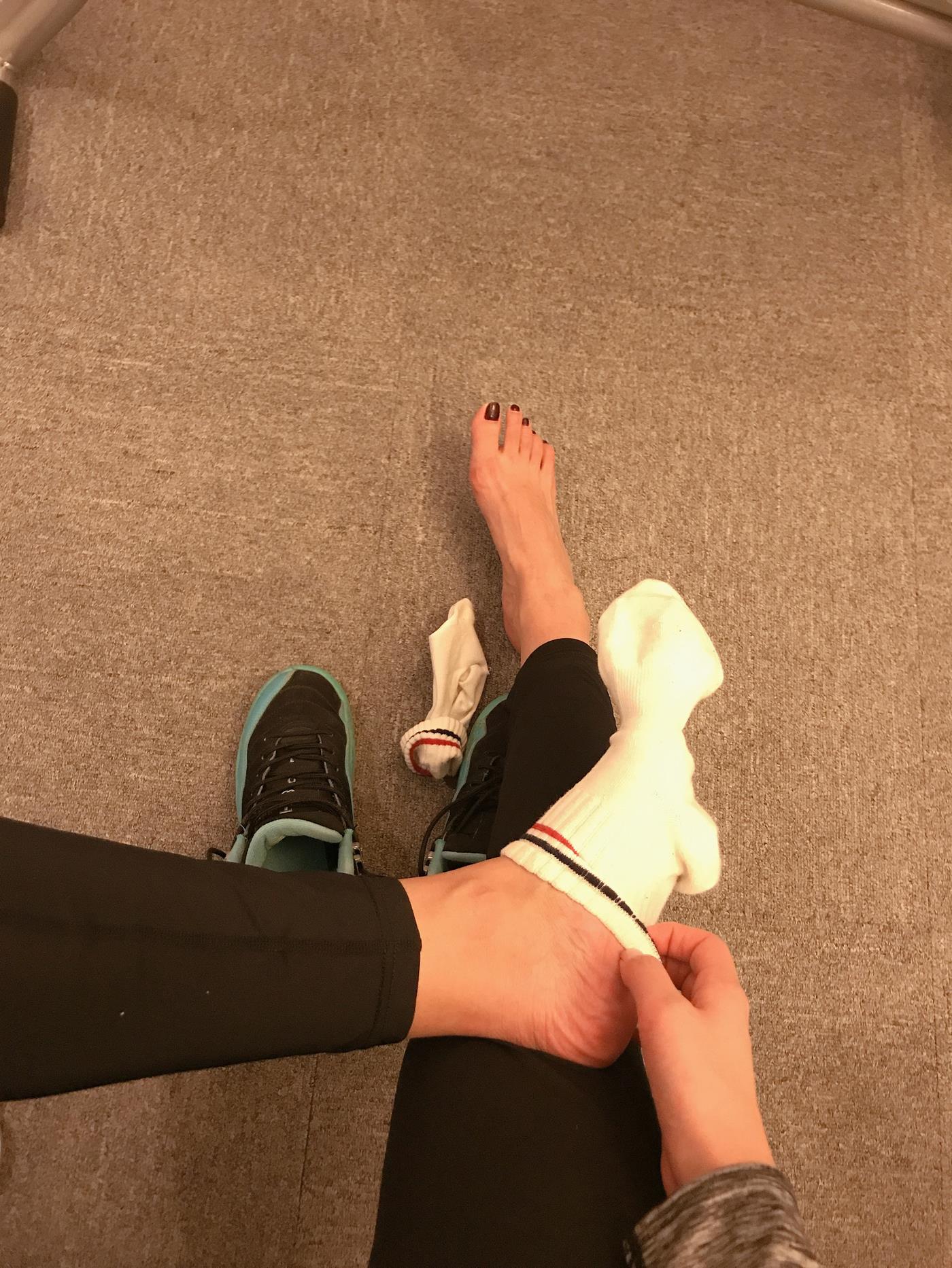 图片[115]-安乔乔儿(Nia乔乔) 健身房白袜[135P] – 速更版-美库