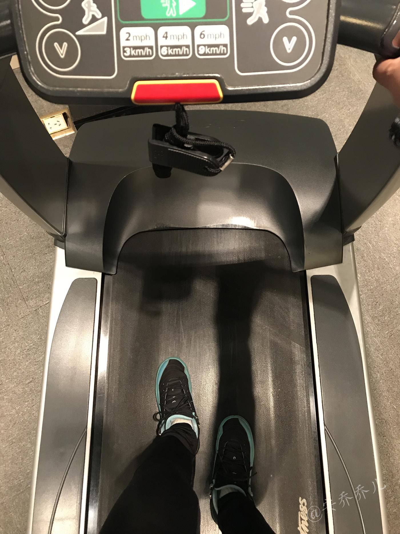 图片[130]-安乔乔儿(Nia乔乔) 健身房白袜[135P] – 速更版-美库