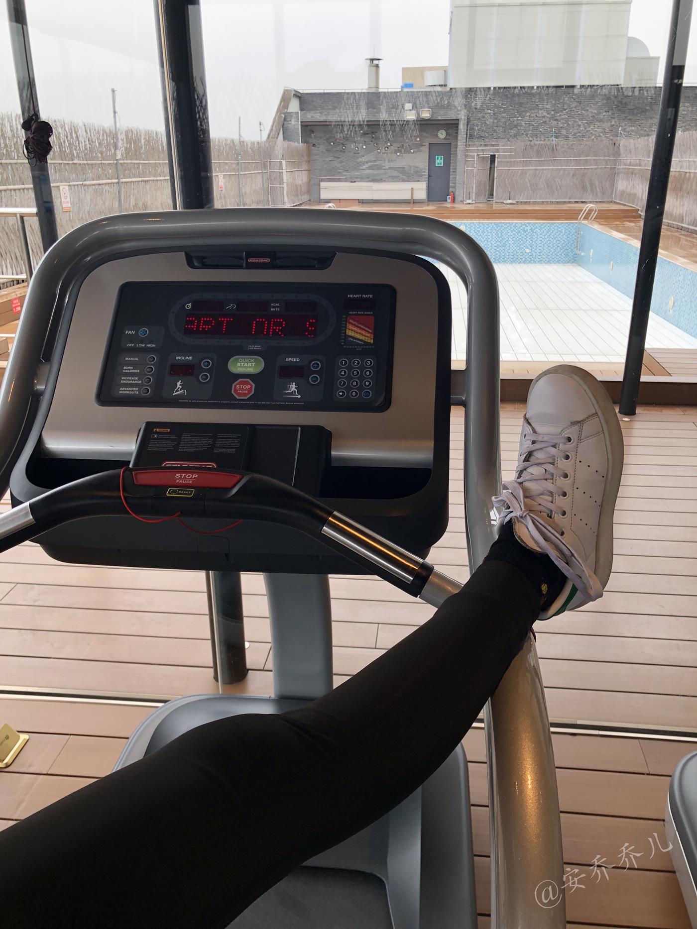 图片[134]-安乔乔儿(Nia乔乔) 健身房白袜[135P] – 速更版-美库