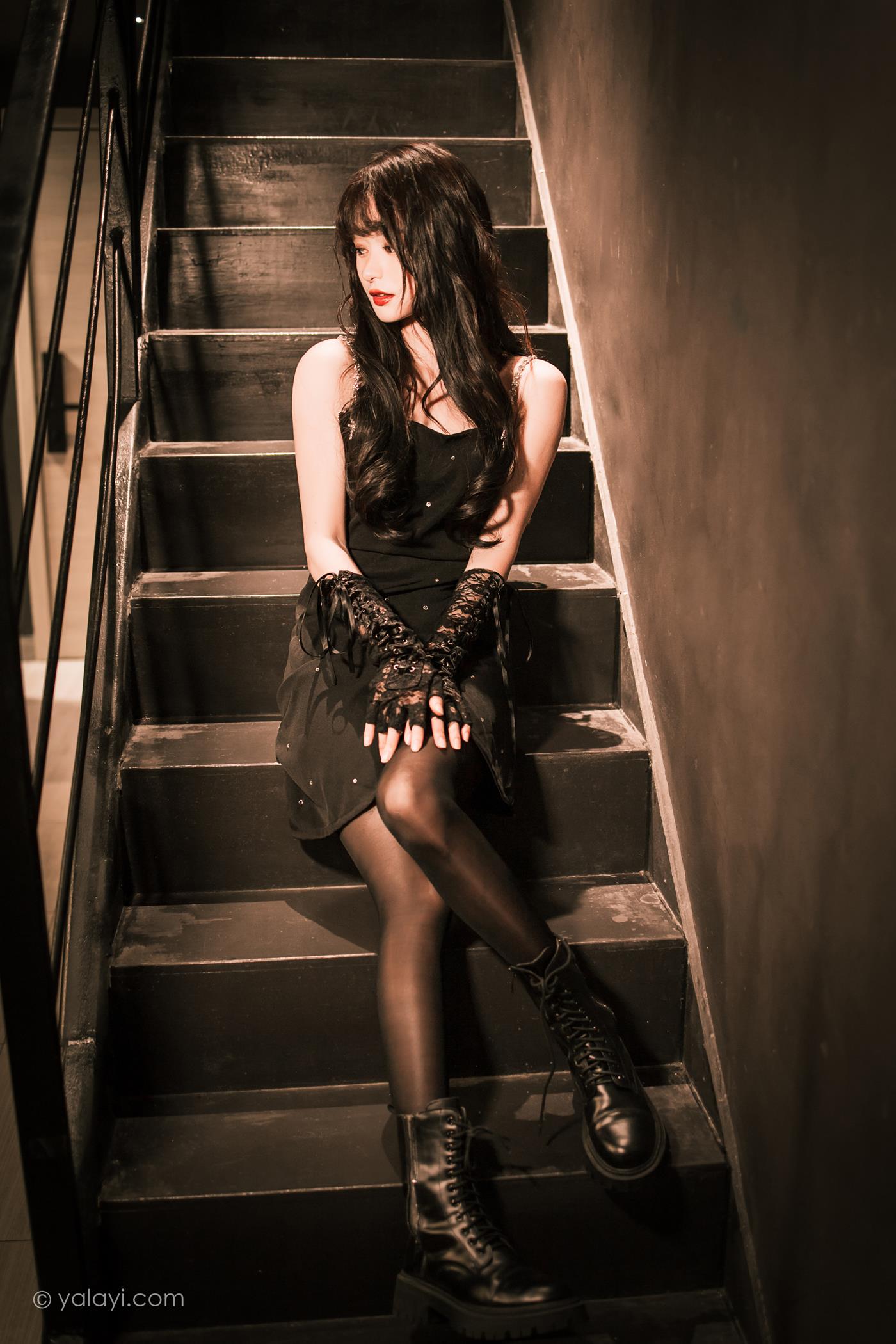 图片[20]-[YALAYI雅拉伊] 2022.11.22 NO.986 一丝忧郁 小亭[46P] – 速更版-美库