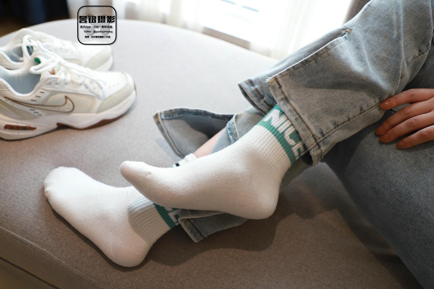 图片[25]-[誉铭传媒]袜足摄影 2022年《2022微信群第9套》[90P] – 速更版-美库