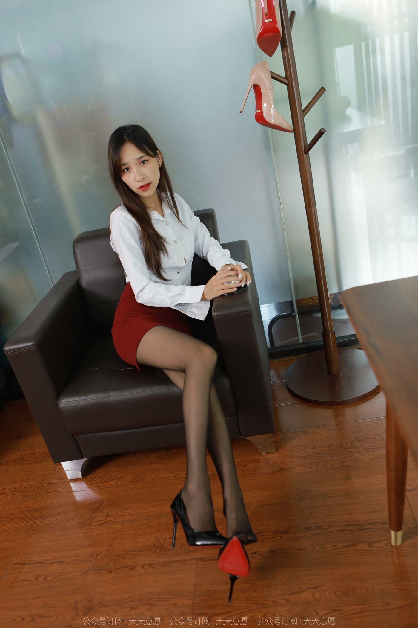 图片[38]-[IESS异思趣向] 耽丝 220804美子 （2）[60P] – 速更版-美库