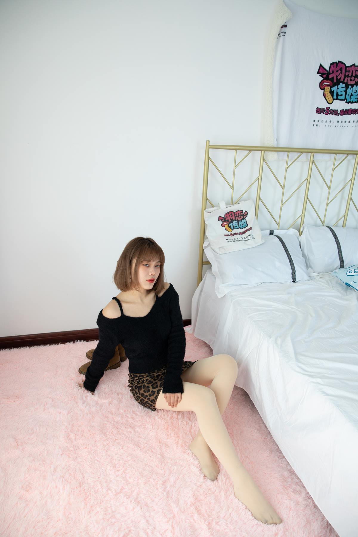 图片[80]-物恋传媒 NO.639 点点-夜之暗香 (2) [84P] – 速更版-美库