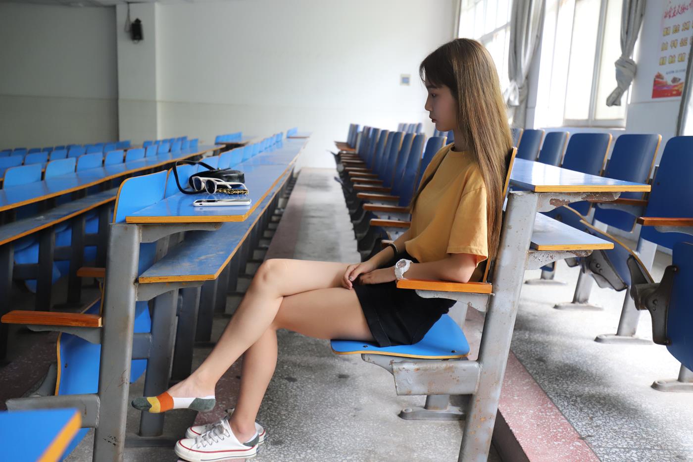 图片[19]-大西瓜爱牙膏-2020 01X活动 模特1（一） 教室热裤短袜 (1) [72P] – 速更版-美库