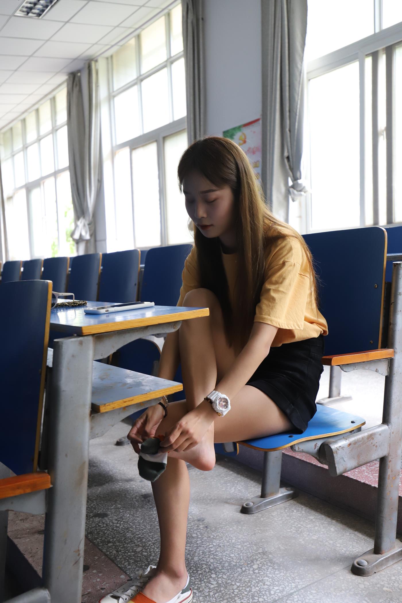 图片[27]-大西瓜爱牙膏-2020 01X活动 模特1（一） 教室热裤短袜 (1) [72P] – 速更版-美库