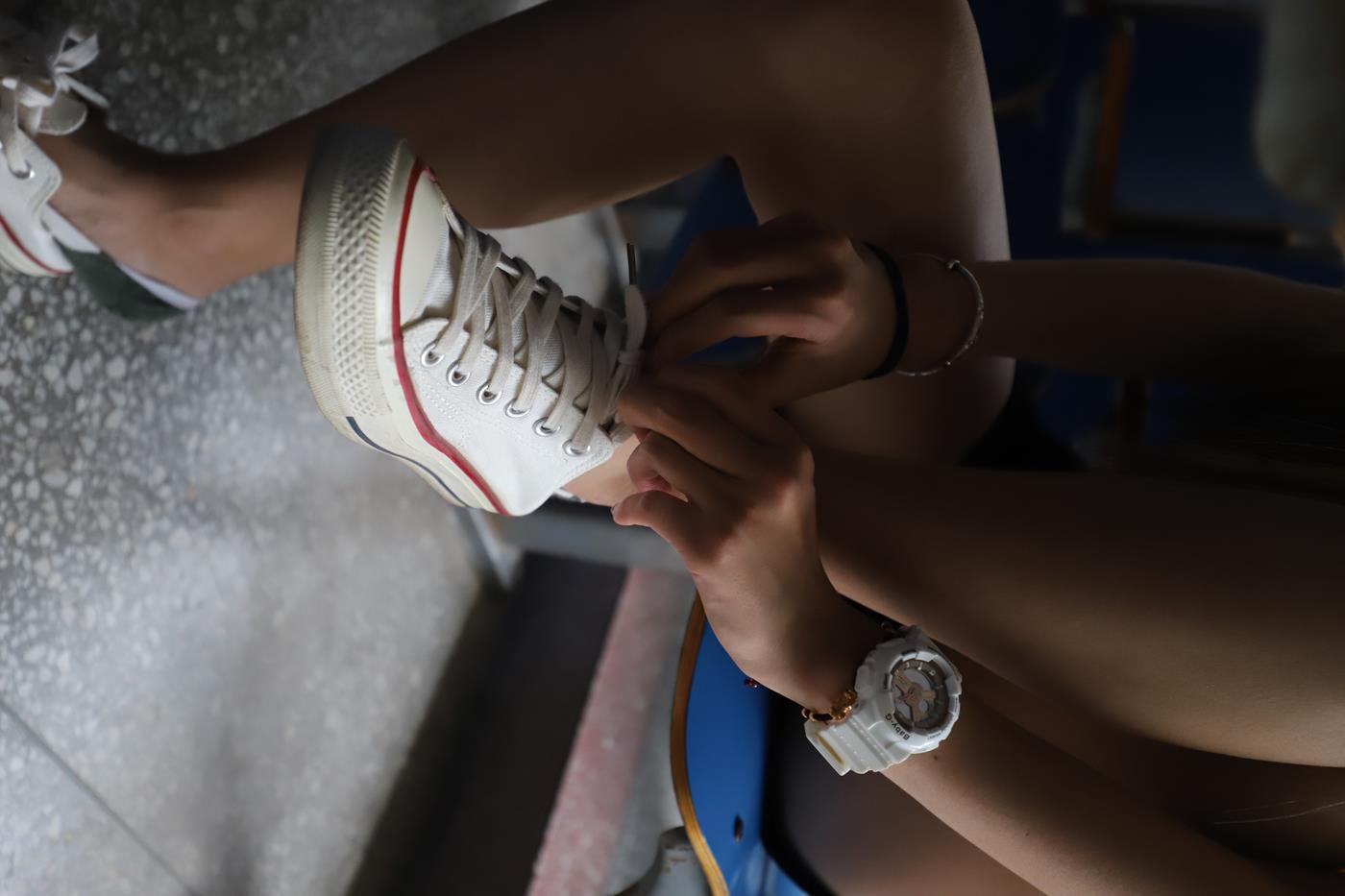 图片[40]-大西瓜爱牙膏-2020 01X活动 模特1（一） 教室热裤短袜 (1) [72P] – 速更版-美库