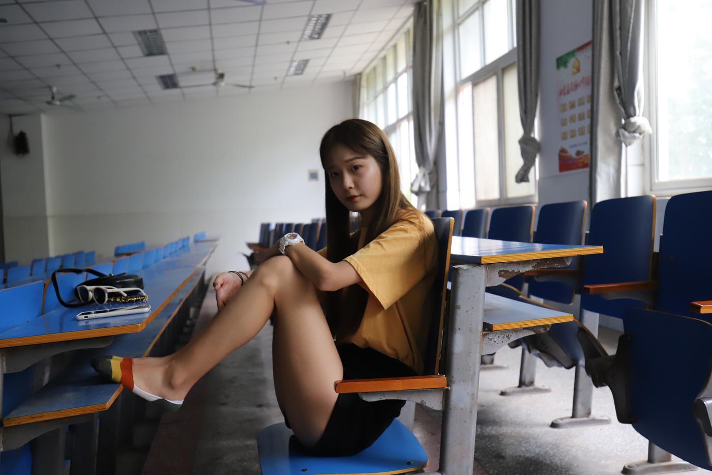 图片[46]-大西瓜爱牙膏-2020 01X活动 模特1（一） 教室热裤短袜 (1) [72P] – 速更版-美库