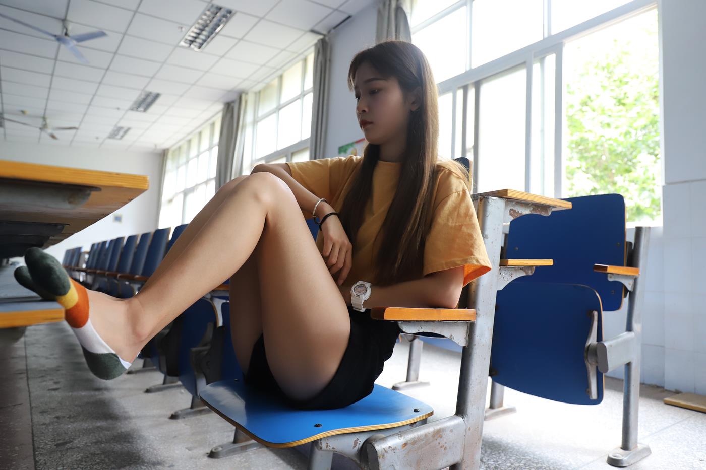 图片[62]-大西瓜爱牙膏-2020 01X活动 模特1（一） 教室热裤短袜 (1) [72P] – 速更版-美库