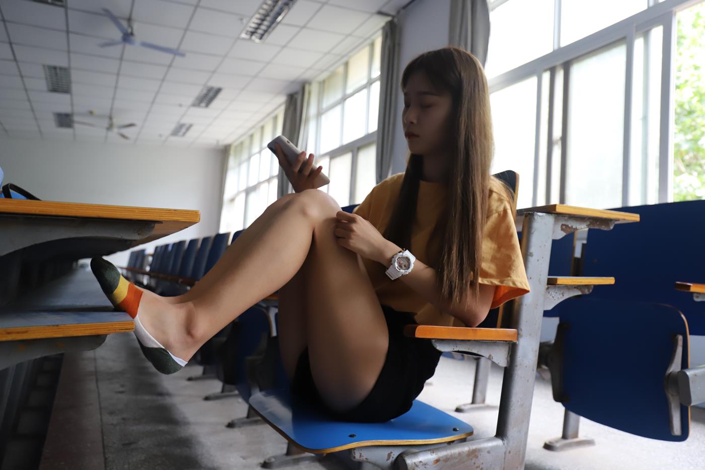 图片[63]-大西瓜爱牙膏-2020 01X活动 模特1（一） 教室热裤短袜 (1) [72P] – 速更版-美库