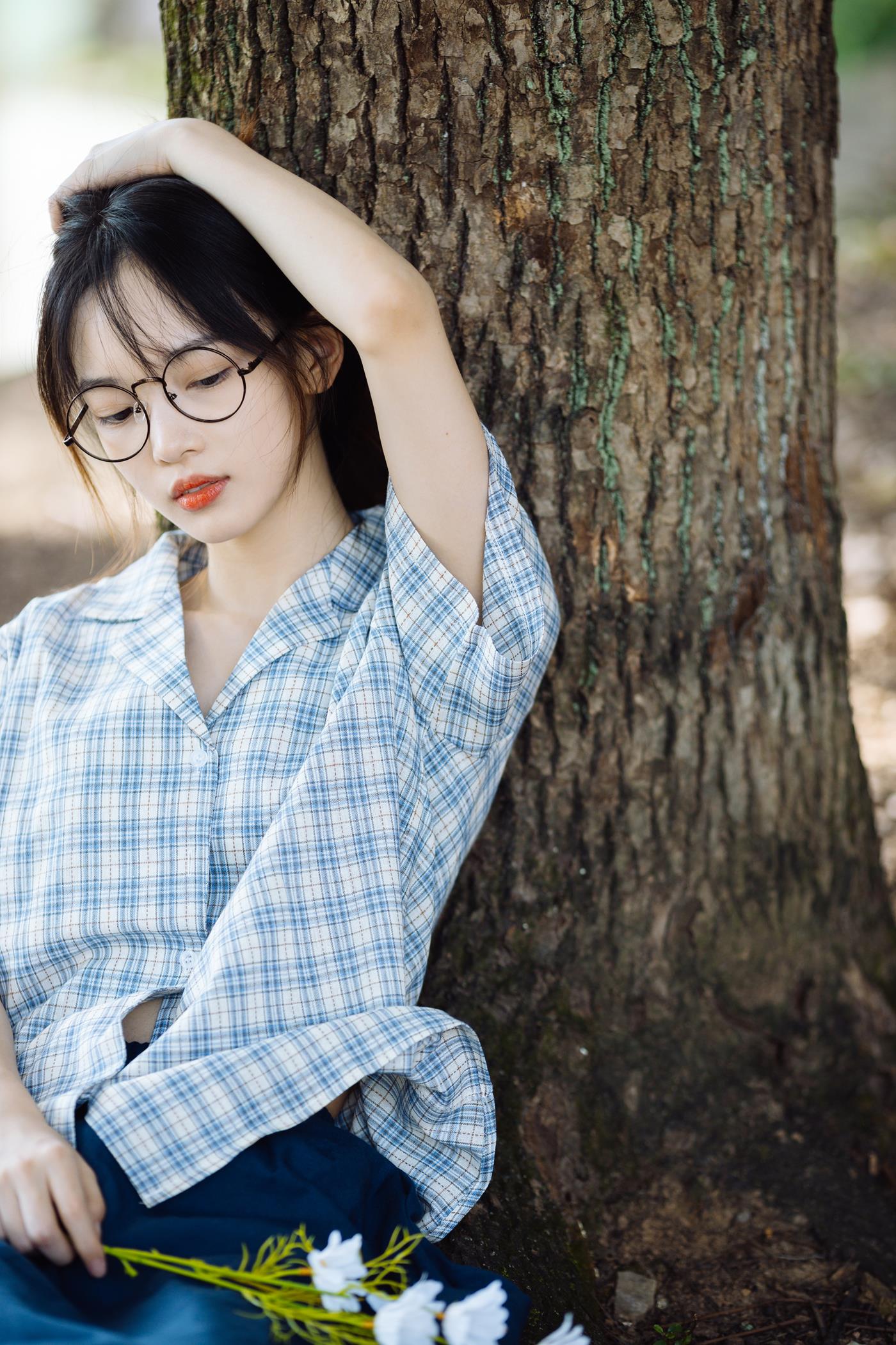 图片[25]-[YITUYU艺图语] 2022.01.03 树下的蓝色往事 一鸭咿呀哟 [24P] – 速更版-美库