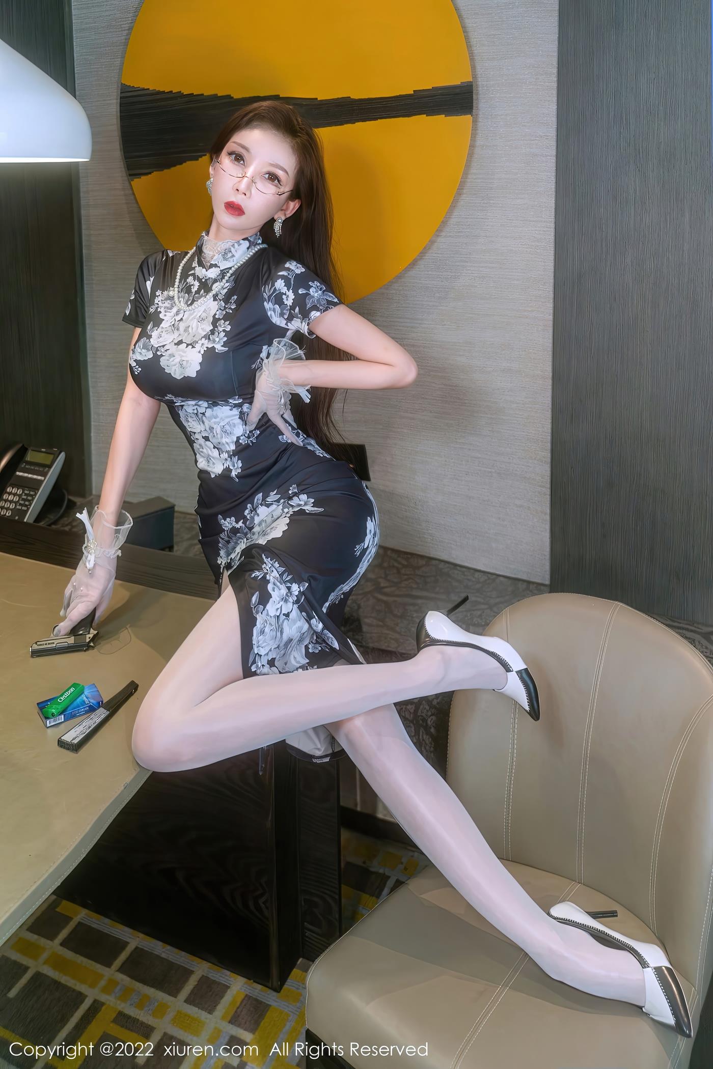 图片[24]-[Xiuren秀人网]2022.11.01 NO.5784 陈怡曼[24+1P] – 速更版-美库