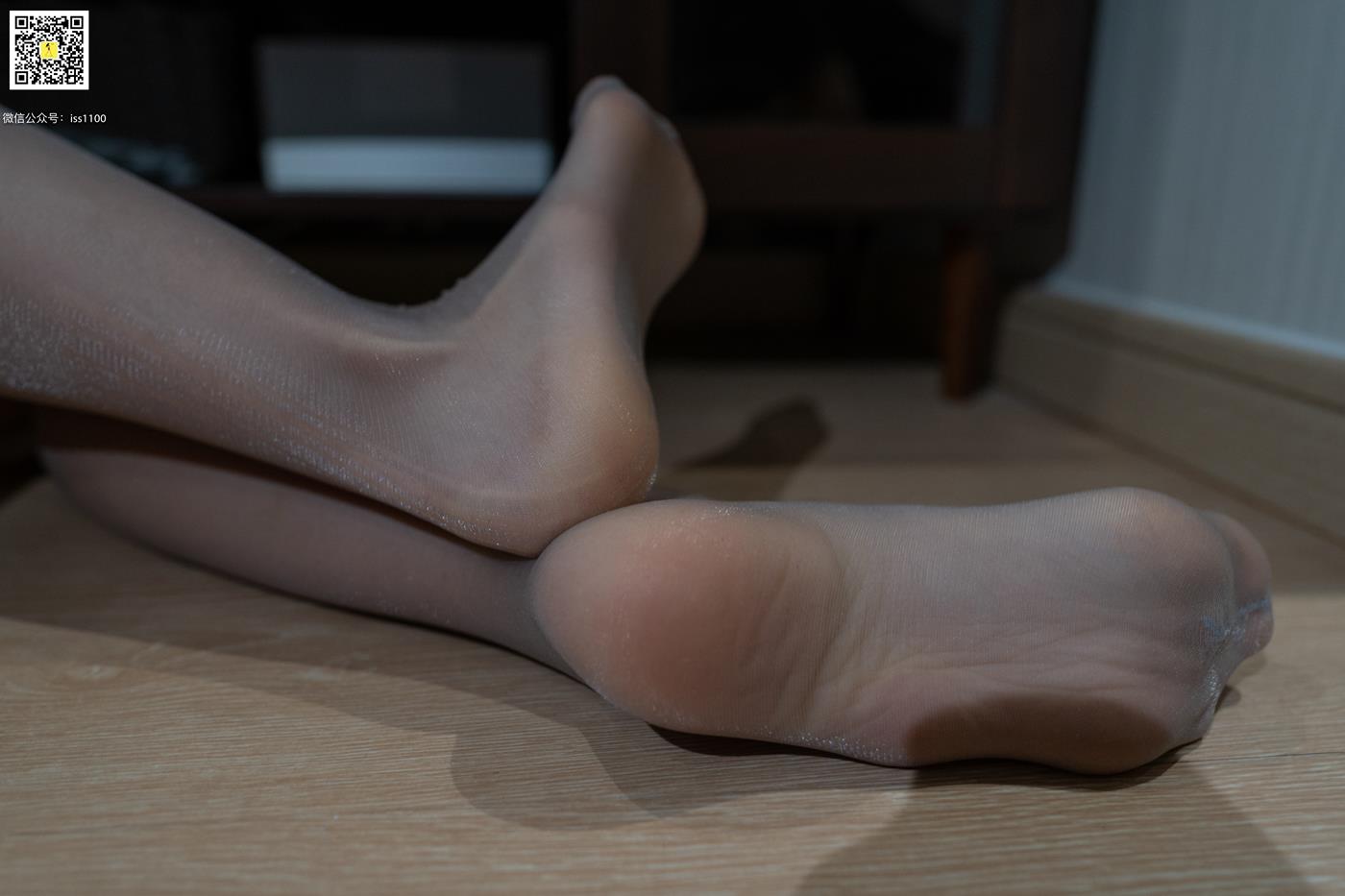 图片[68]-ISS系列 003 酱酱 超薄连裤袜碎花裙 [91P] – 速更版-美库