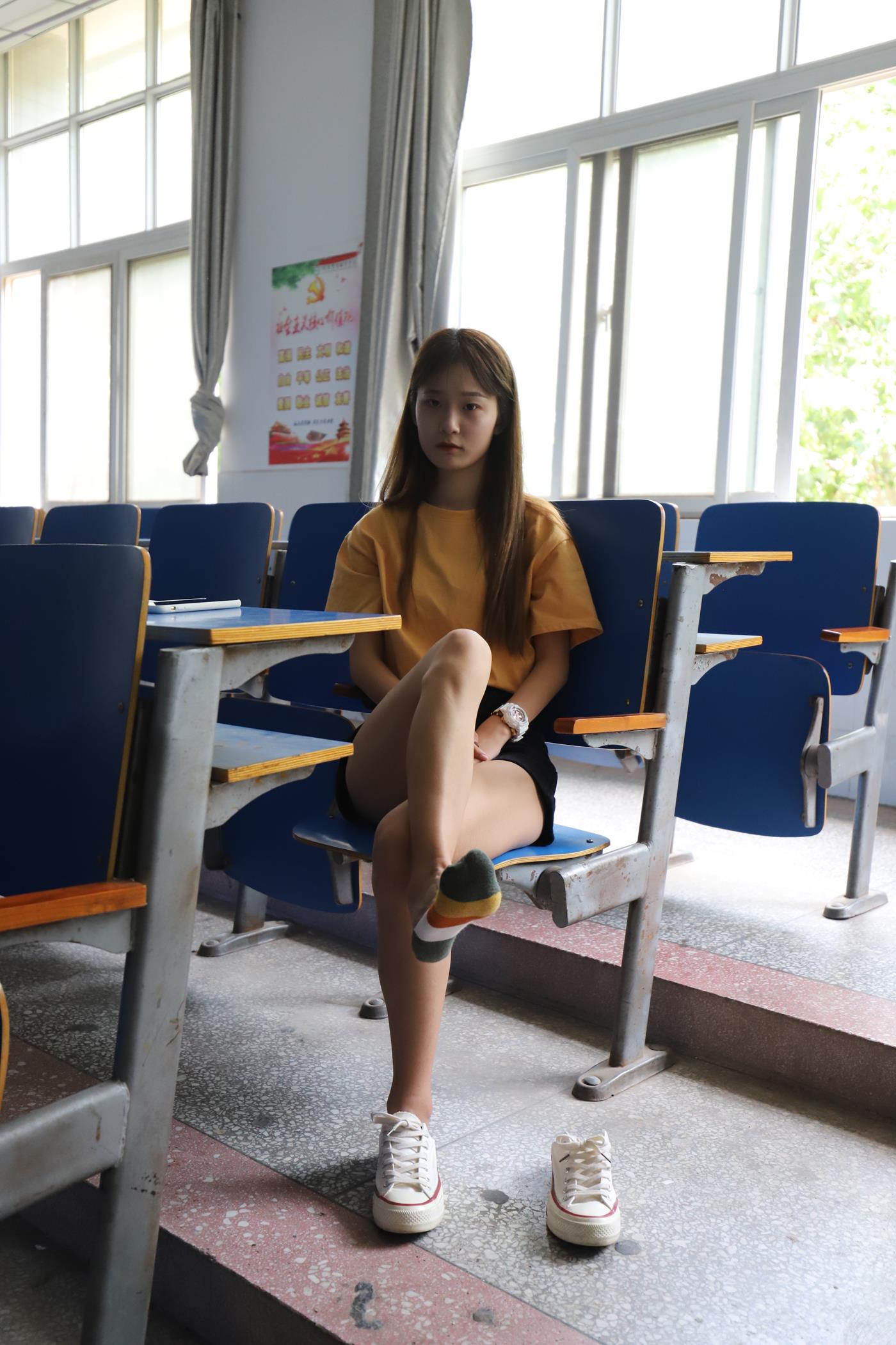 图片[23]-大西瓜爱牙膏-2020 01X活动 模特1（一） 教室热裤短袜 (2) [84P] – 速更版-美库