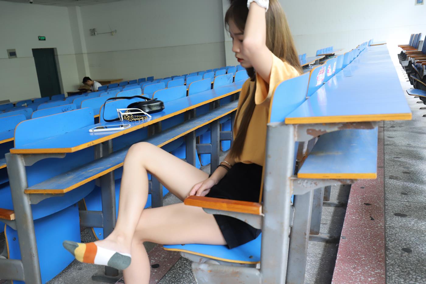 图片[28]-大西瓜爱牙膏-2020 01X活动 模特1（一） 教室热裤短袜 (2) [84P] – 速更版-美库