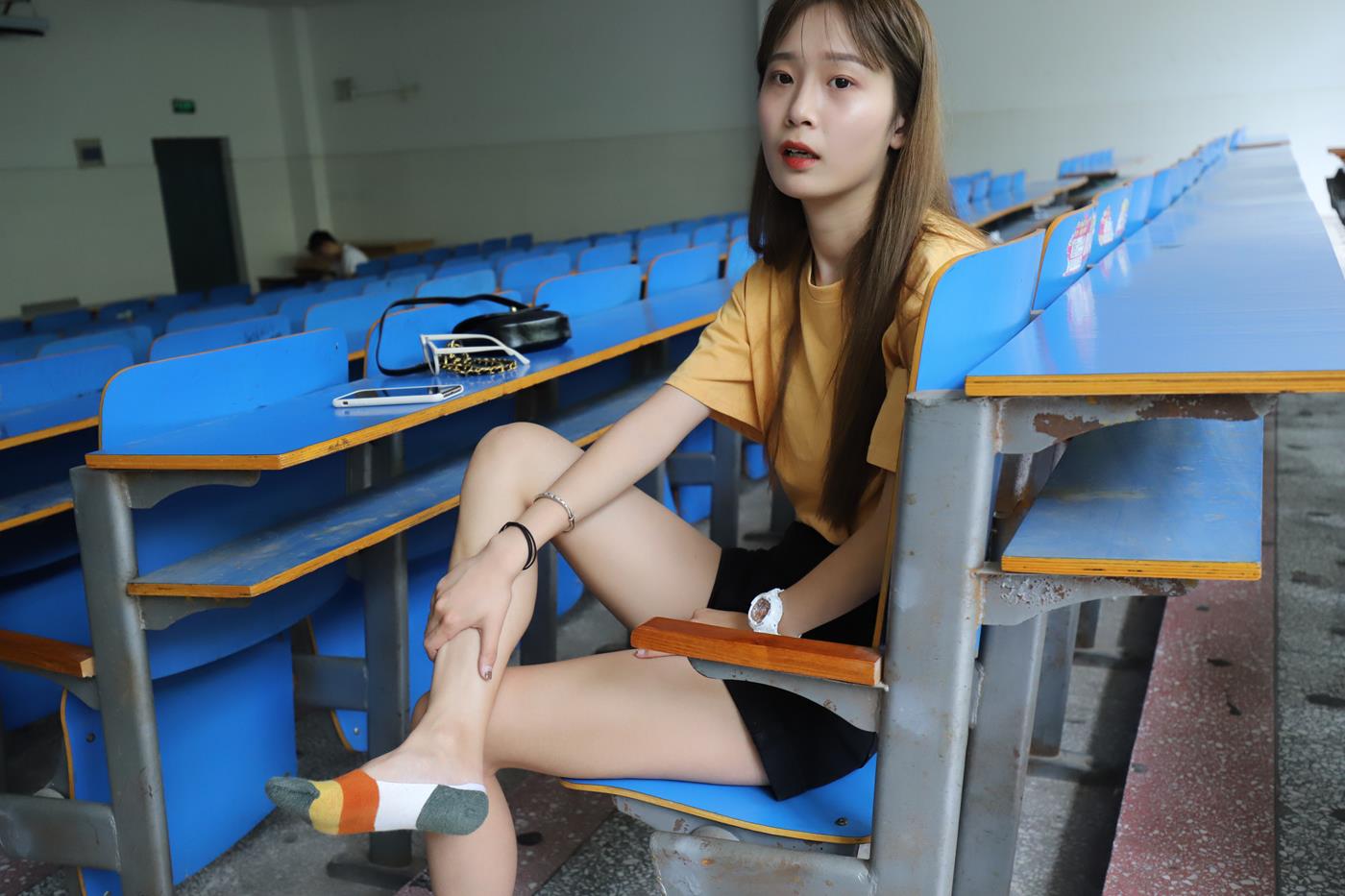 图片[29]-大西瓜爱牙膏-2020 01X活动 模特1（一） 教室热裤短袜 (2) [84P] – 速更版-美库