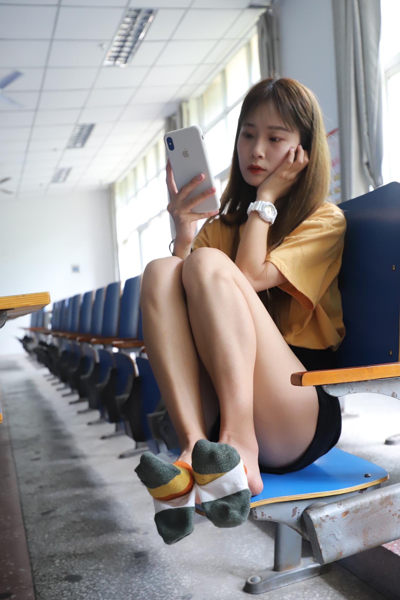 图片[43]-大西瓜爱牙膏-2020 01X活动 模特1（一） 教室热裤短袜 (2) [84P] – 速更版-美库