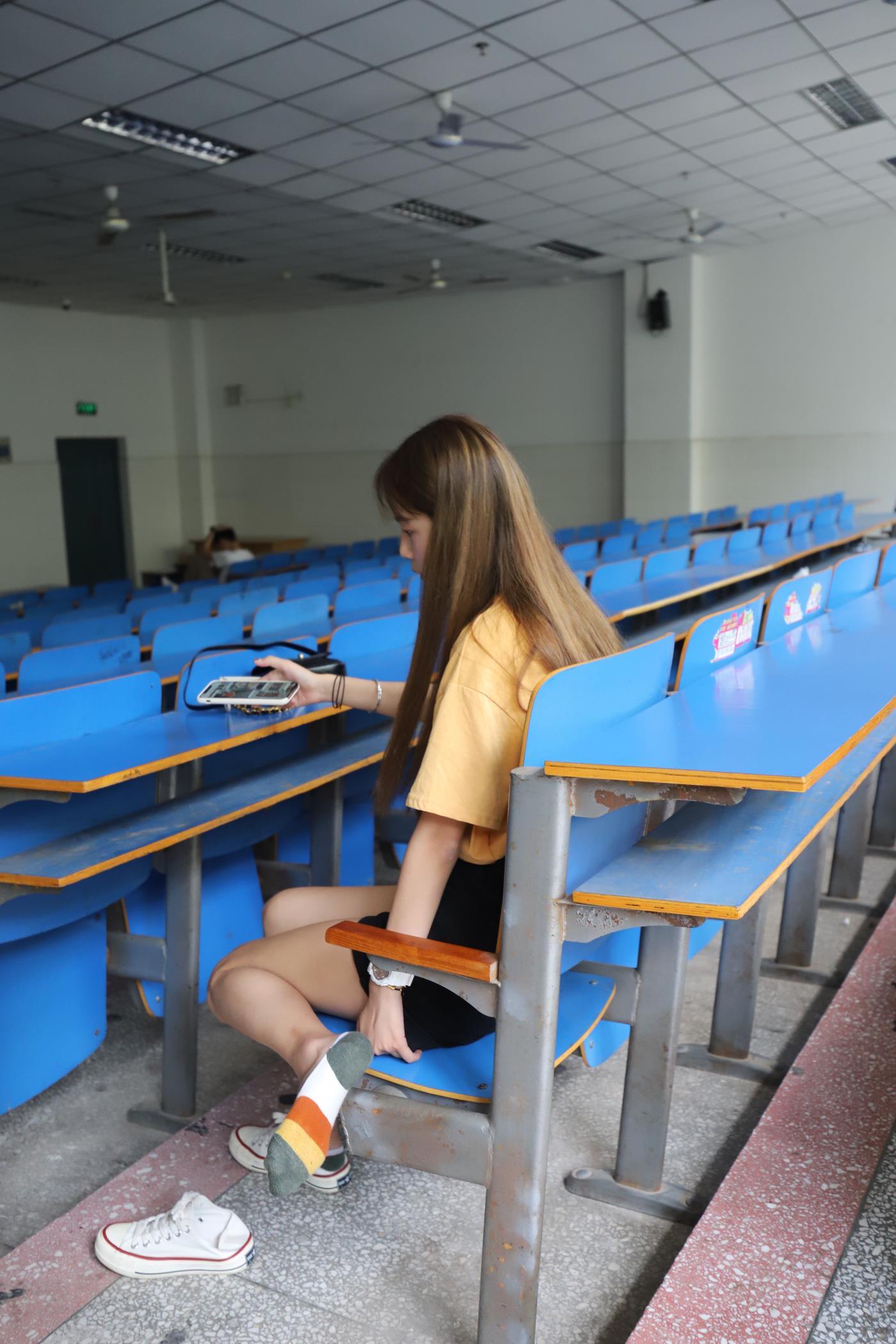 图片[50]-大西瓜爱牙膏-2020 01X活动 模特1（一） 教室热裤短袜 (2) [84P] – 速更版-美库