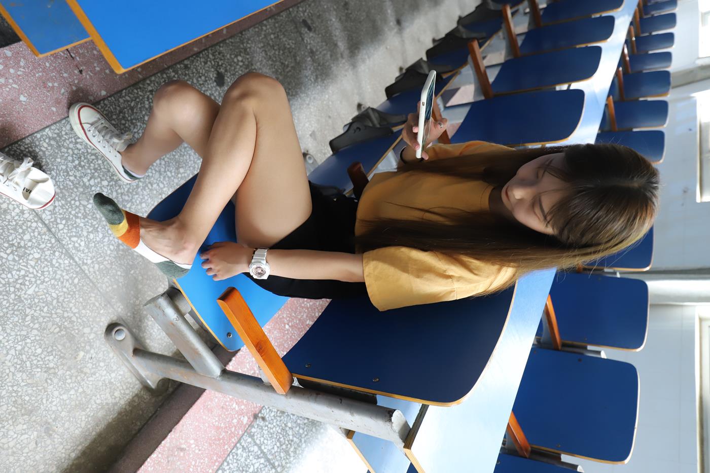 图片[54]-大西瓜爱牙膏-2020 01X活动 模特1（一） 教室热裤短袜 (2) [84P] – 速更版-美库