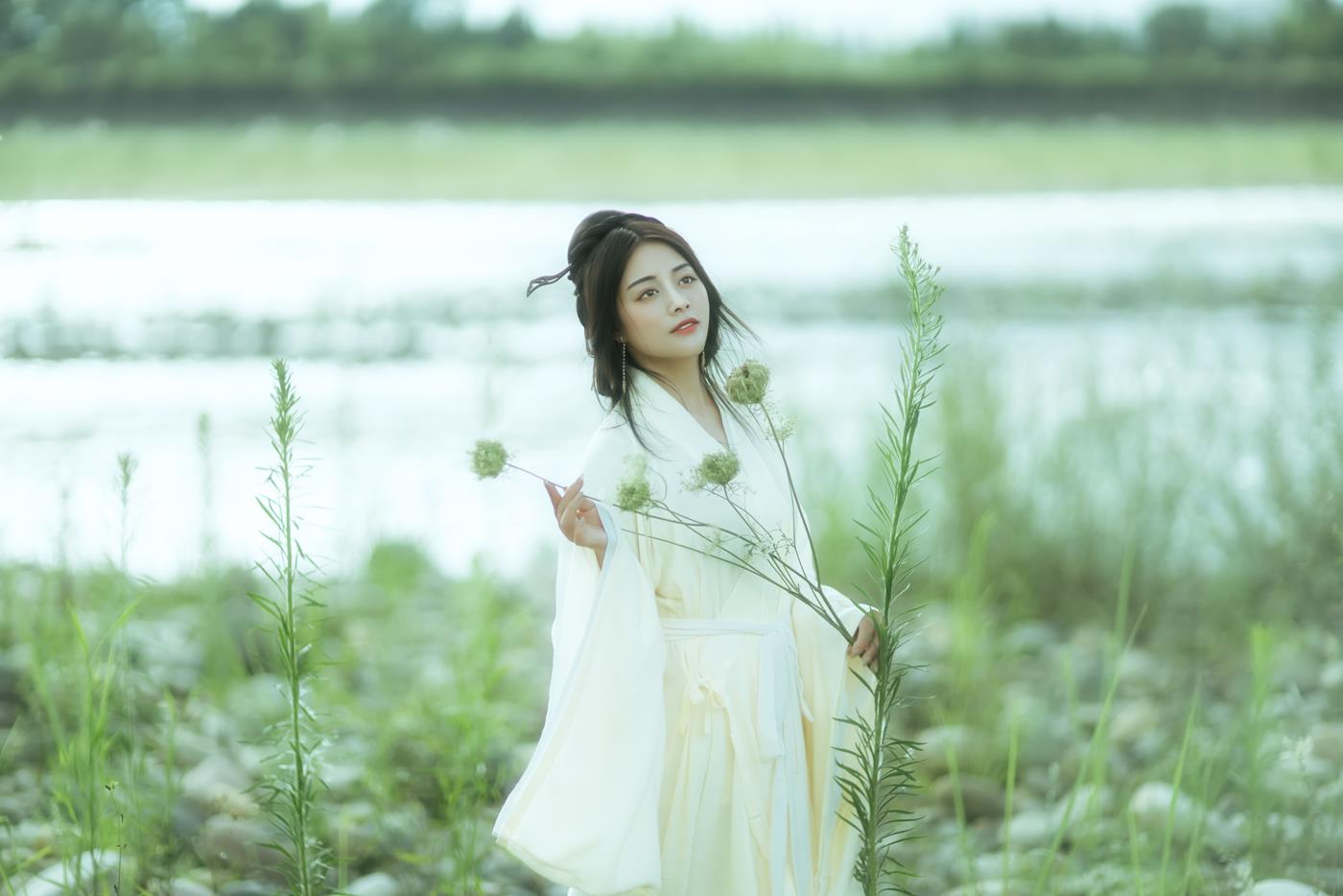 图片[10]-[YITUYU艺图语] 2022.01.05 芦花漫 陌颜 [30P] – 速更版-美库