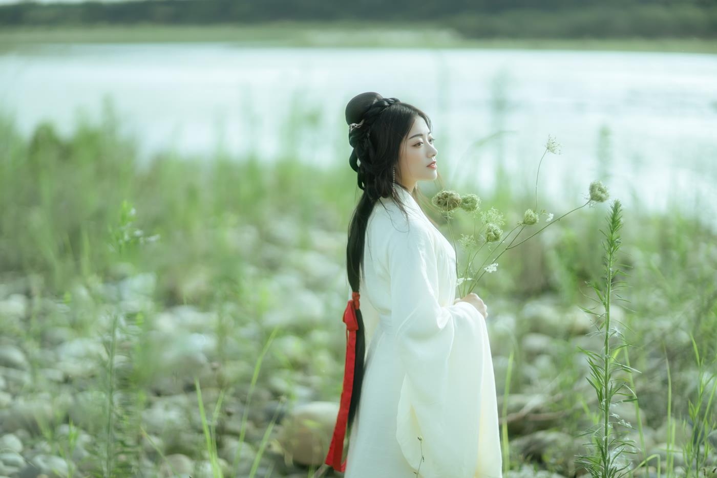 图片[13]-[YITUYU艺图语] 2022.01.05 芦花漫 陌颜 [30P] – 速更版-美库