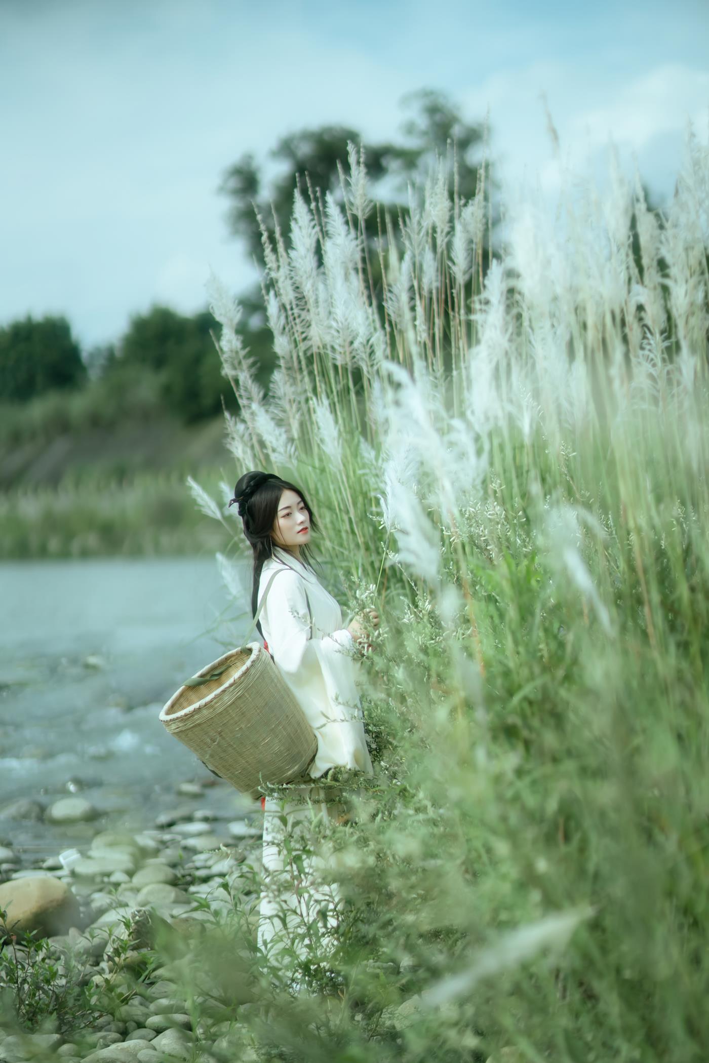 图片[18]-[YITUYU艺图语] 2022.01.05 芦花漫 陌颜 [30P] – 速更版-美库