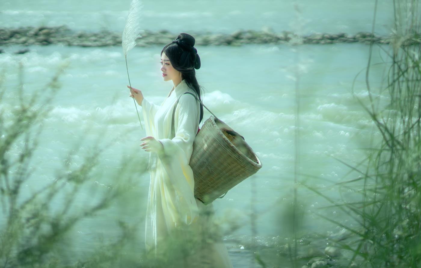 图片[24]-[YITUYU艺图语] 2022.01.05 芦花漫 陌颜 [30P] – 速更版-美库