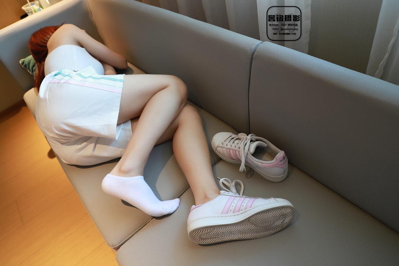 图片[37]-[誉铭传媒]袜足摄影 2022年 NO.024 (1) [68P] – 速更版-美库