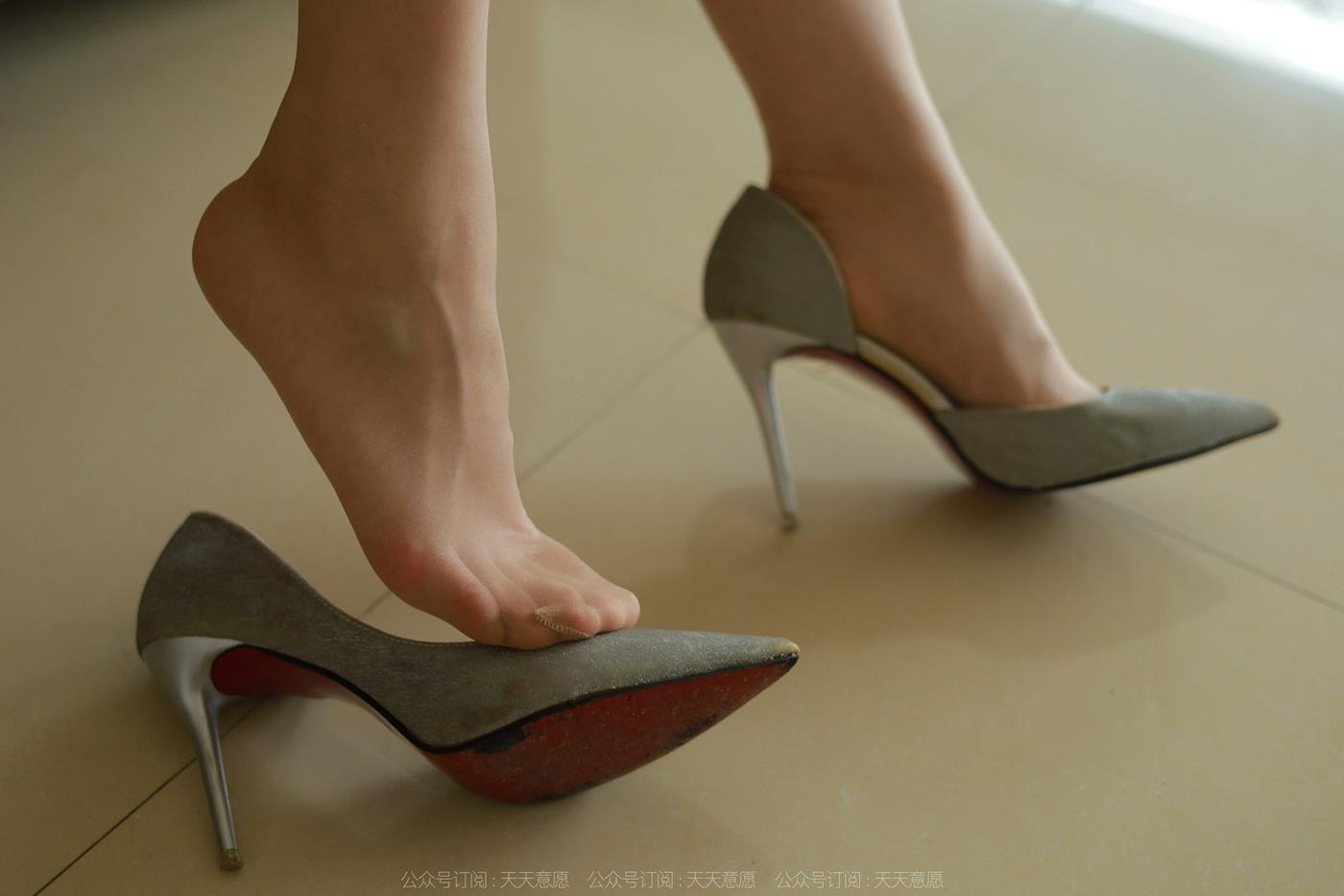 图片[29]-[IESS异思趣向] 2022.06.21 丝享家1124：小婕《美女接待员》[75P/102MB] – 速更版-美库