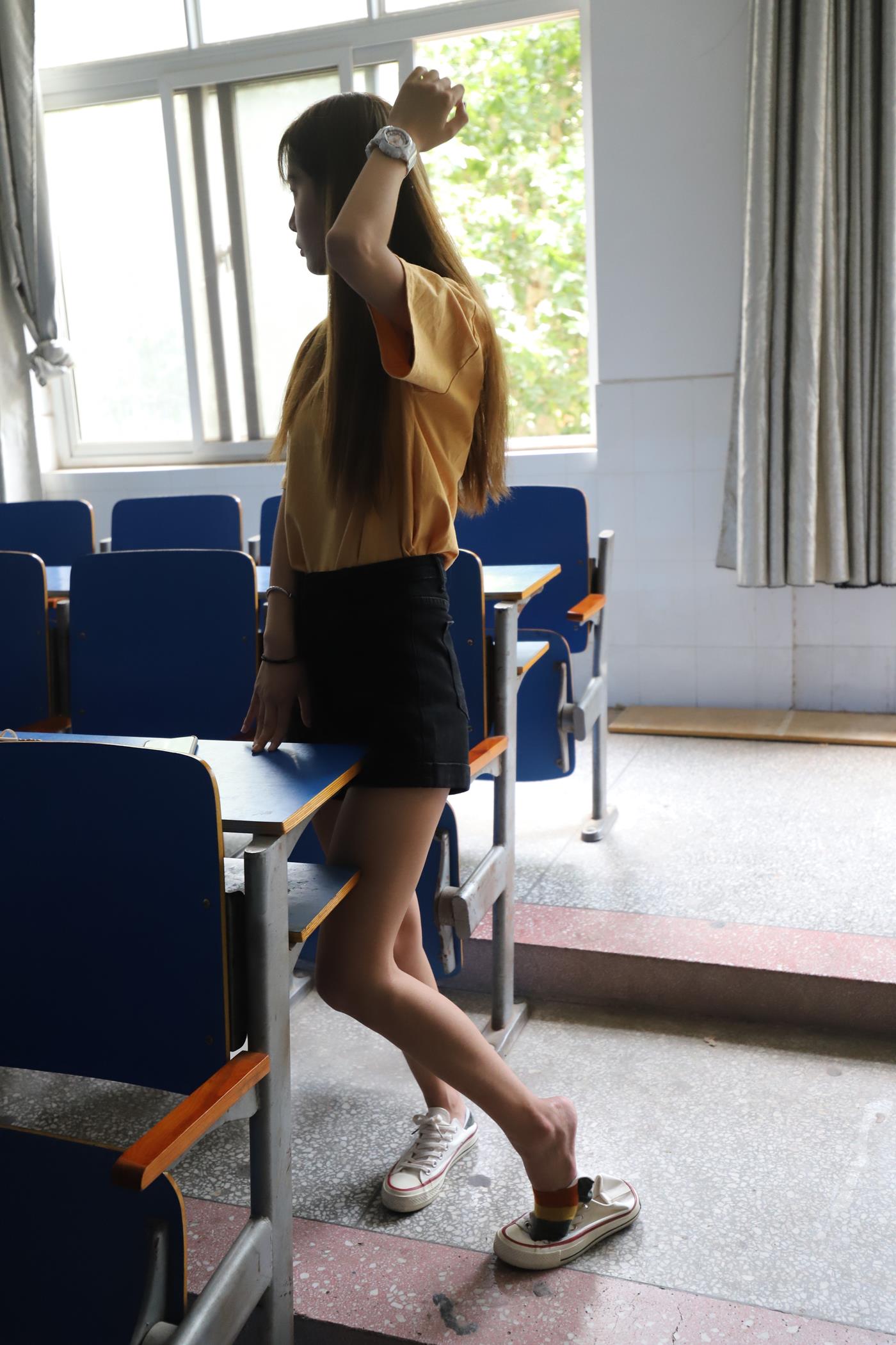 图片[14]-大西瓜爱牙膏-2020 01X活动 模特1（一） 教室热裤短袜 (3) [54P] – 速更版-美库