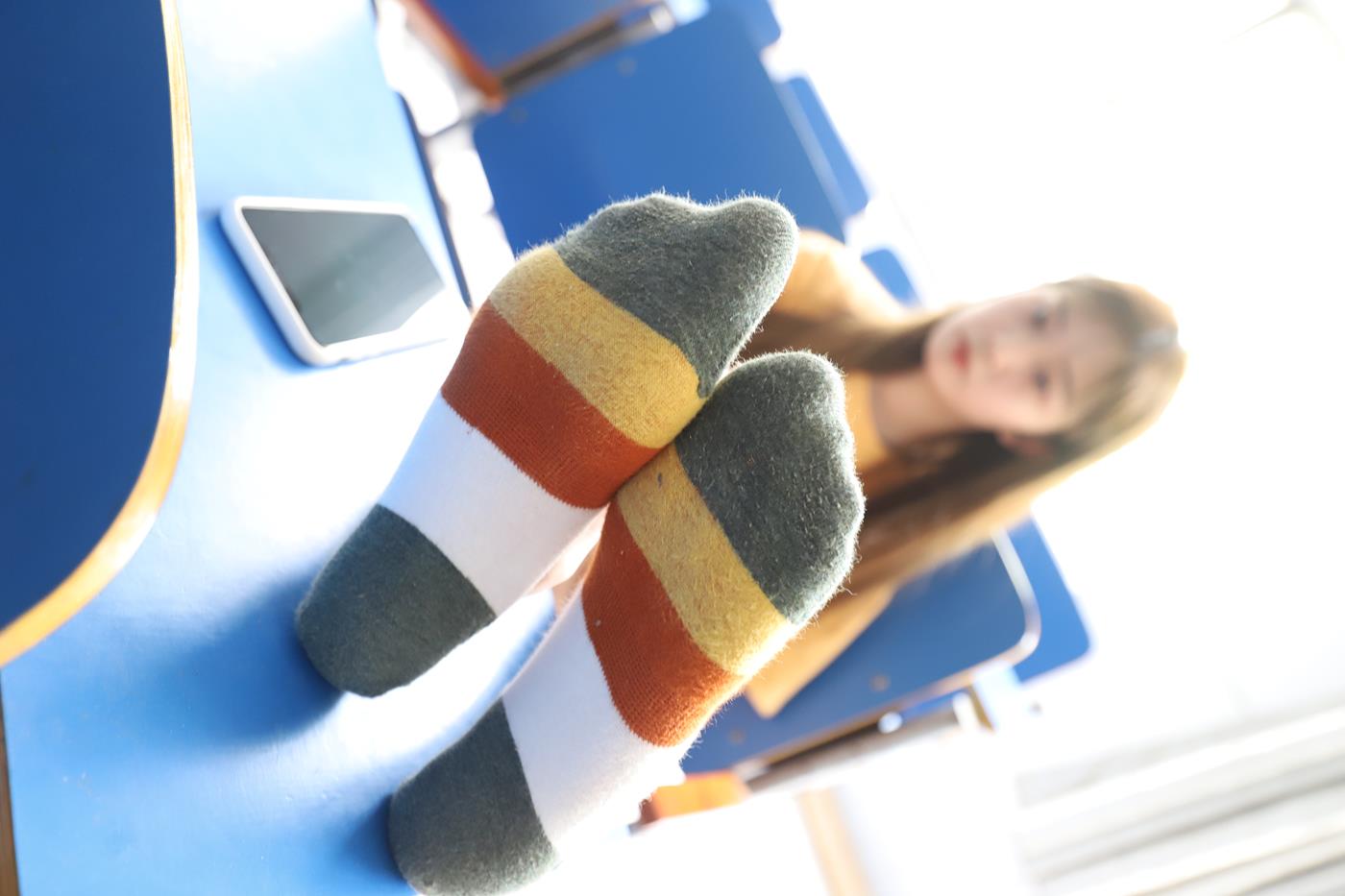 图片[44]-大西瓜爱牙膏-2020 01X活动 模特1（一） 教室热裤短袜 (3) [54P] – 速更版-美库