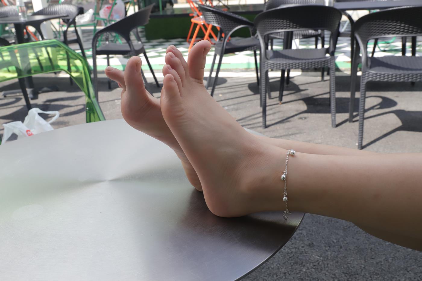 图片[18]-Pary摄影 NO.002 大学生女神素萍的38码修长美脚 (2) [87P] – 速更版-美库