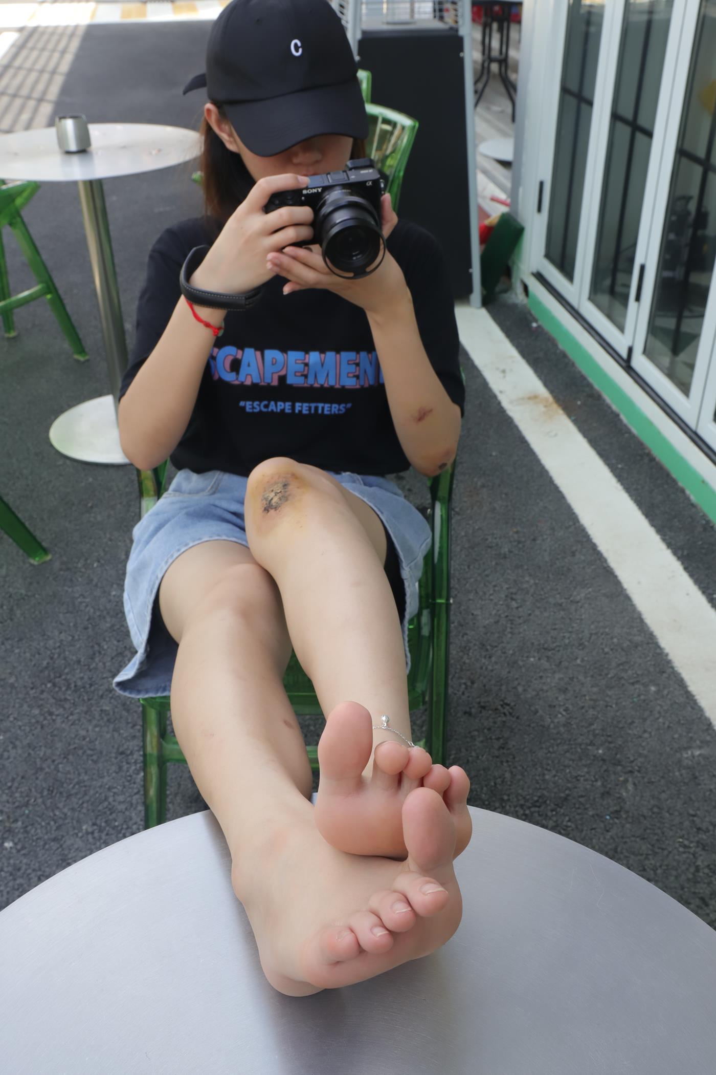 图片[32]-Pary摄影 NO.002 大学生女神素萍的38码修长美脚 (2) [87P] – 速更版-美库