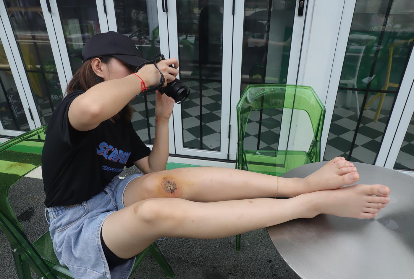 图片[63]-Pary摄影 NO.002 大学生女神素萍的38码修长美脚 (2) [87P] – 速更版-美库