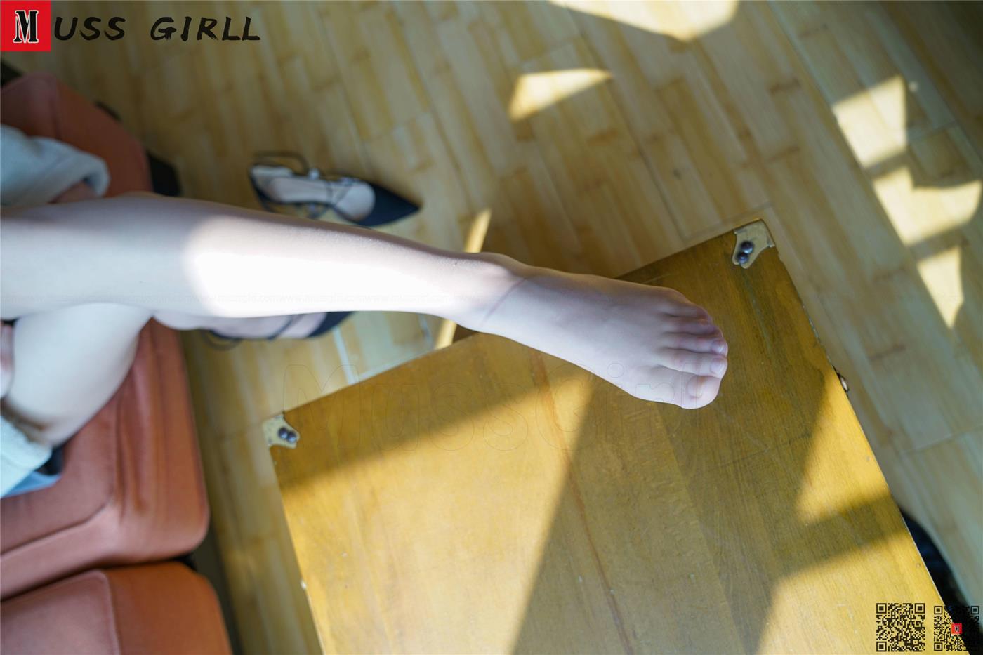 图片[107]-[MussGirl慕丝女郎]NO.285 纤细、笔直、肤如凝脂 [109P] – 速更版-美库