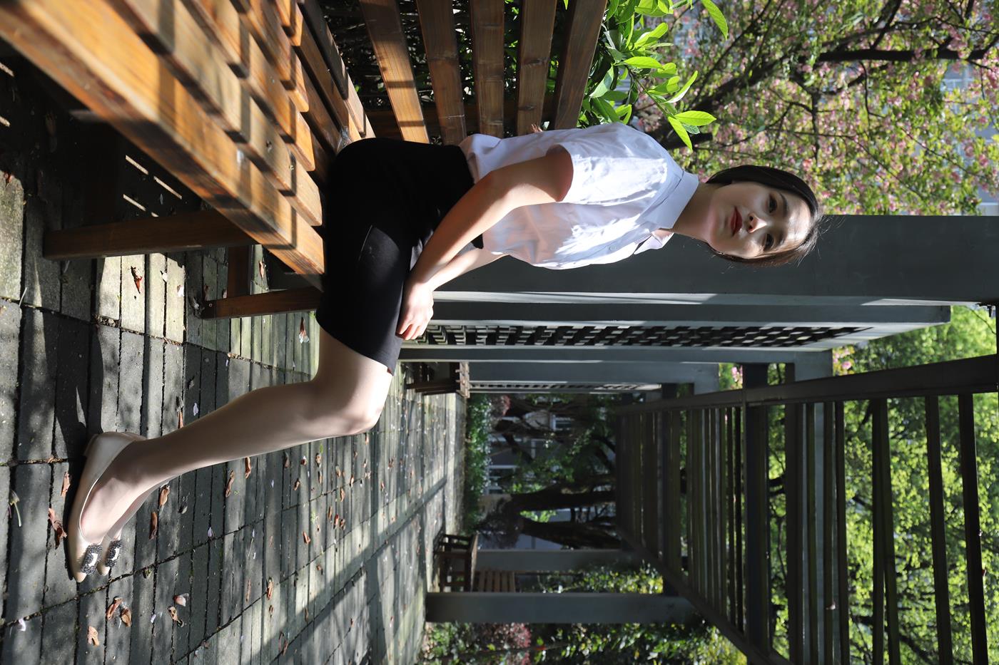 图片[35]-大西瓜爱牙膏-2020 01X活动 模特2（二） 户外制服ol-1 (1) [84P] – 速更版-美库