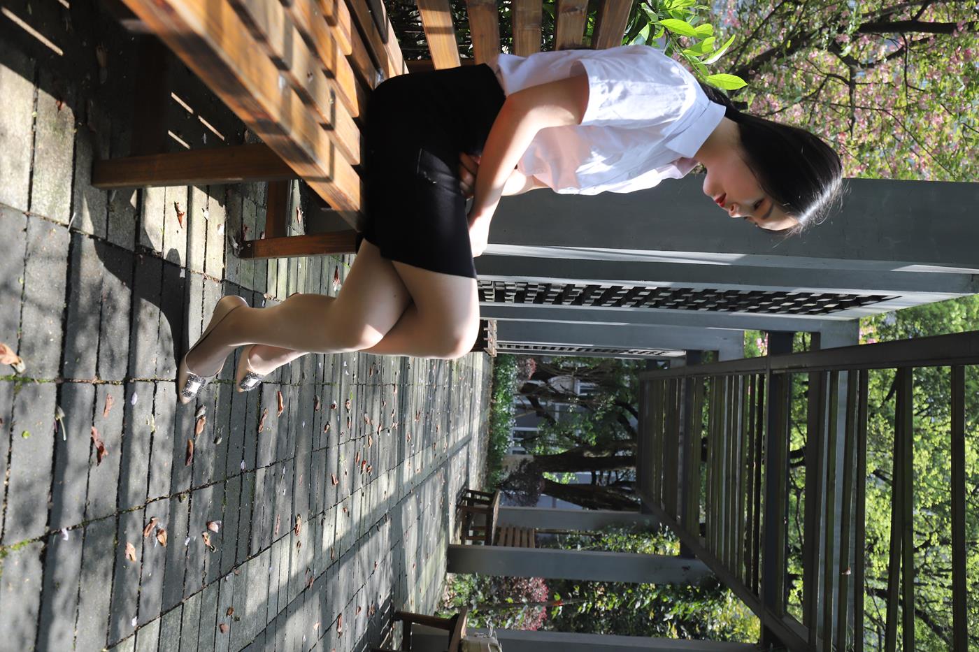 图片[42]-大西瓜爱牙膏-2020 01X活动 模特2（二） 户外制服ol-1 (1) [84P] – 速更版-美库