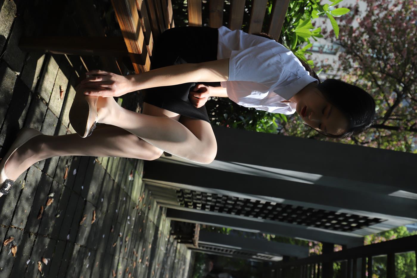 图片[48]-大西瓜爱牙膏-2020 01X活动 模特2（二） 户外制服ol-1 (1) [84P] – 速更版-美库