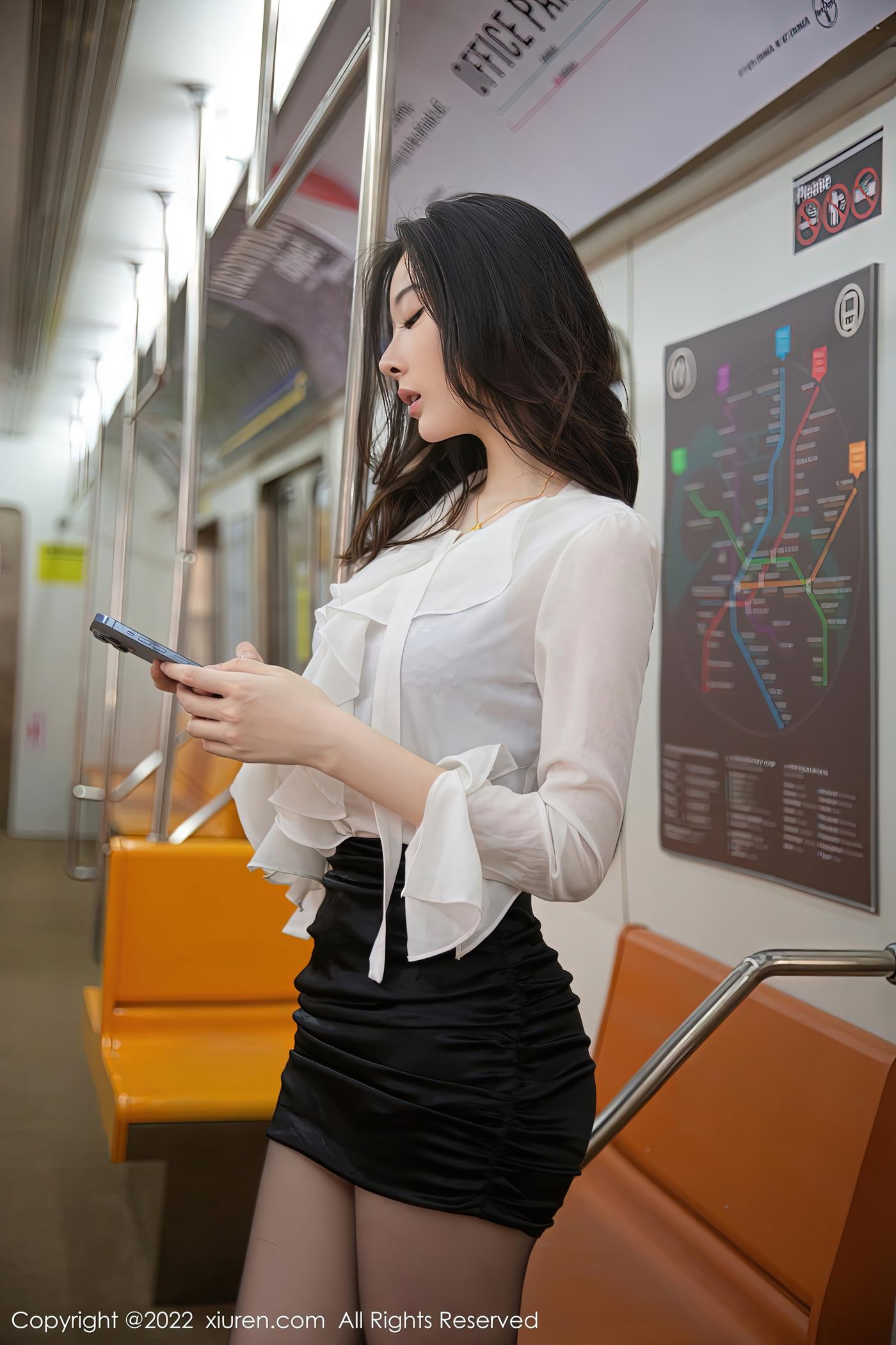 图片[38]-[Xiuren秀人网]2022.11.04 NO.5808 是小逗逗[39+1P] – 速更版-美库