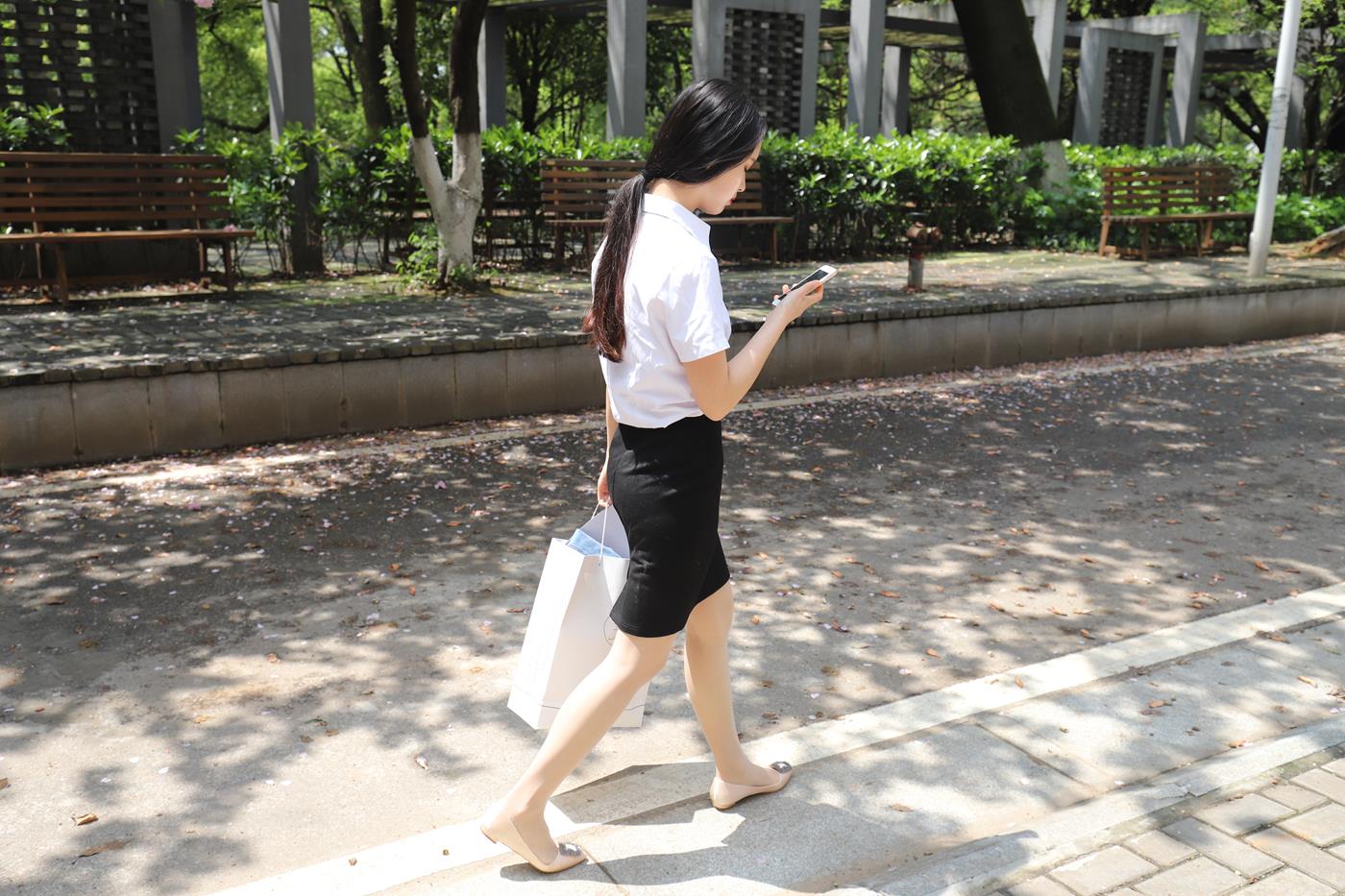 图片[24]-大西瓜爱牙膏-2020 01X活动 模特2（二） 户外制服ol-1 (2) [67P] – 速更版-美库