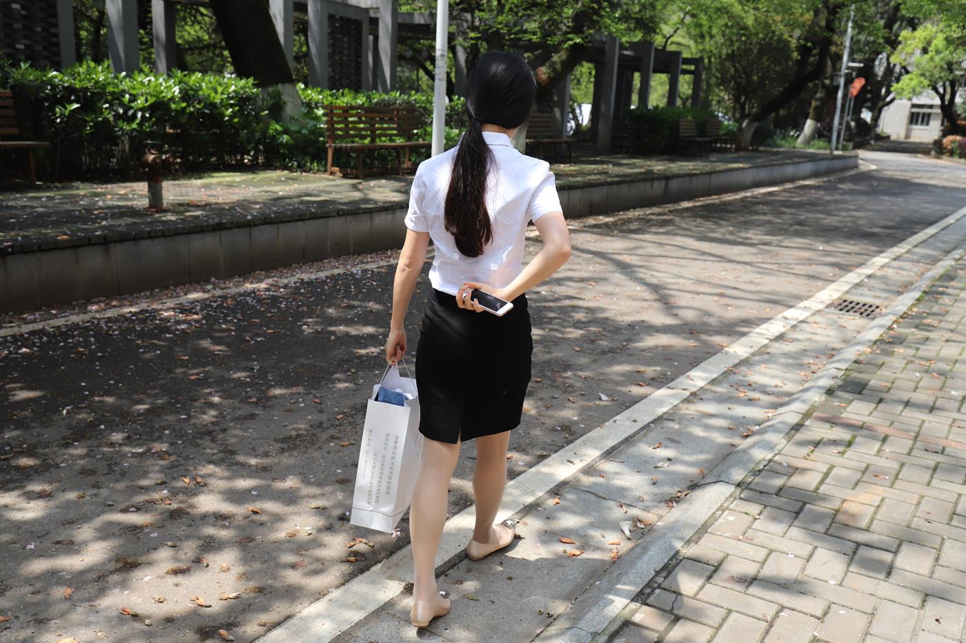 图片[25]-大西瓜爱牙膏-2020 01X活动 模特2（二） 户外制服ol-1 (2) [67P] – 速更版-美库