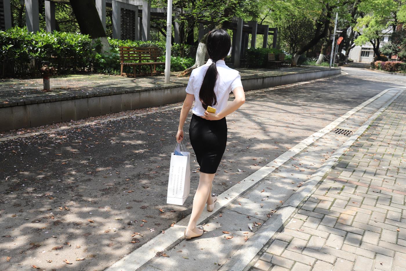 图片[26]-大西瓜爱牙膏-2020 01X活动 模特2（二） 户外制服ol-1 (2) [67P] – 速更版-美库