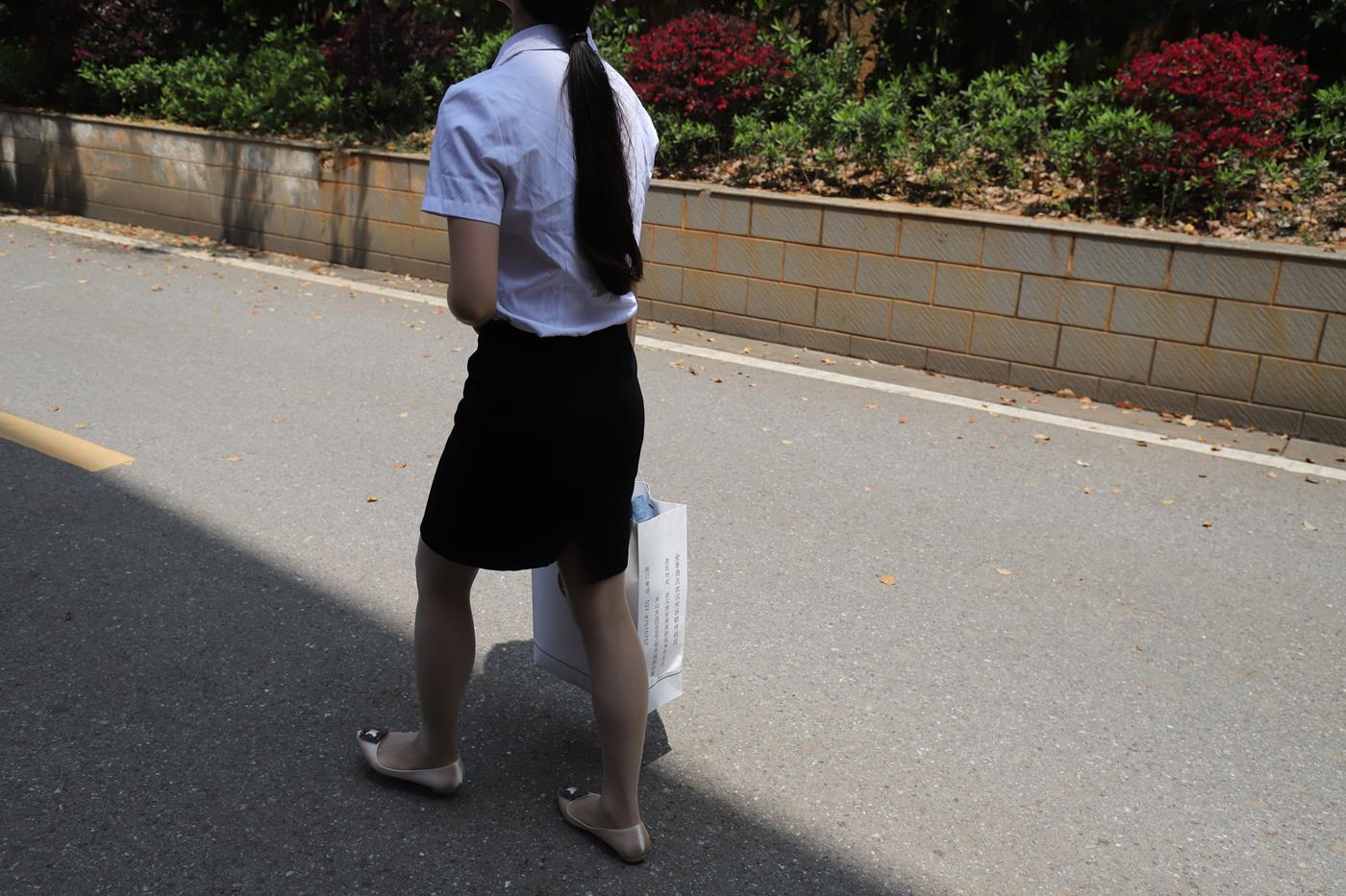 图片[57]-大西瓜爱牙膏-2020 01X活动 模特2（二） 户外制服ol-1 (2) [67P] – 速更版-美库